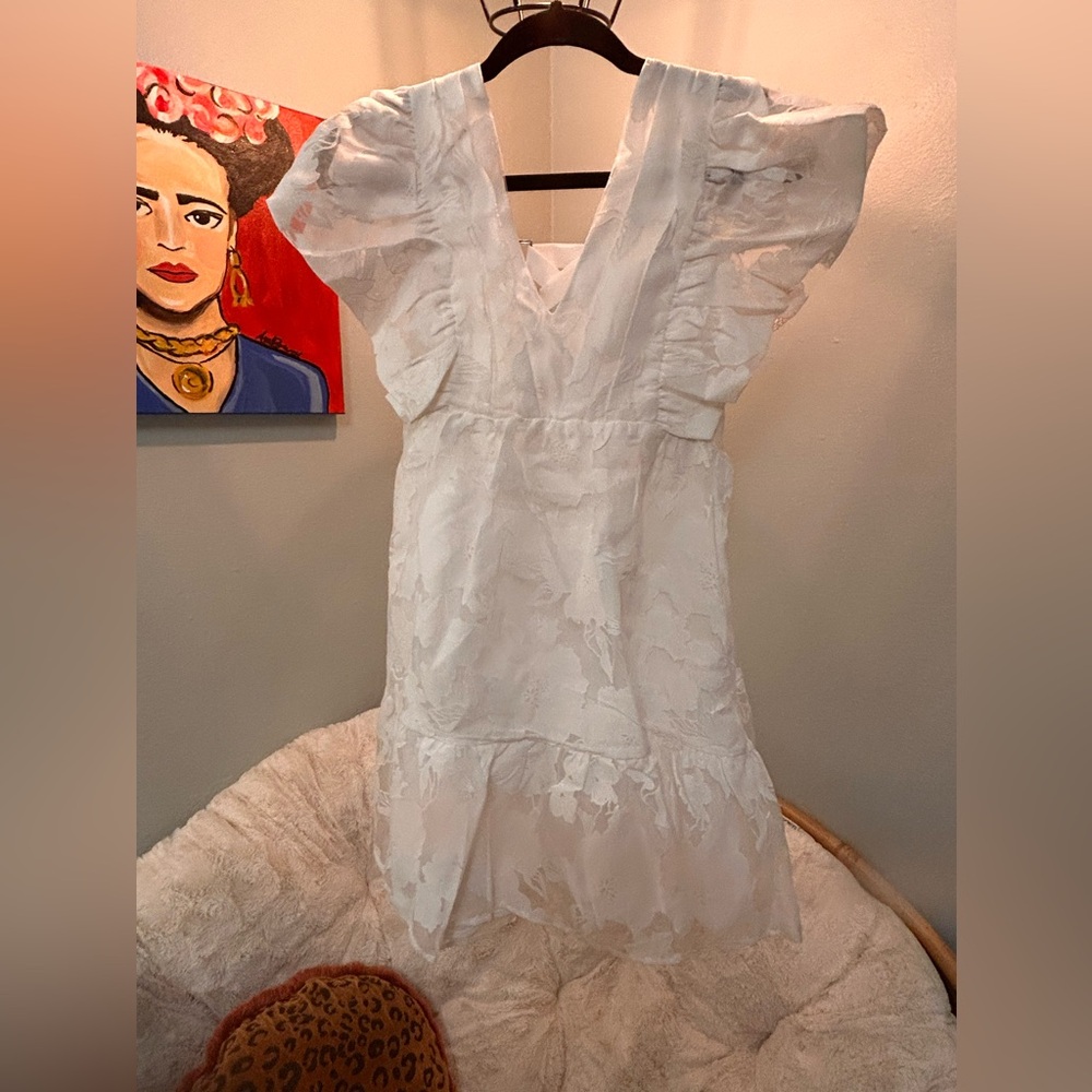 NWT Boutique white flutter sleeve dress